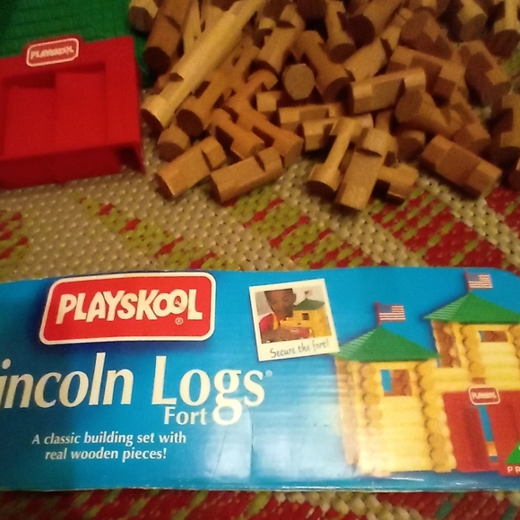 P**Vintage Hasbro Lincoln Logs, 103 pieces - Picture 4 of 10